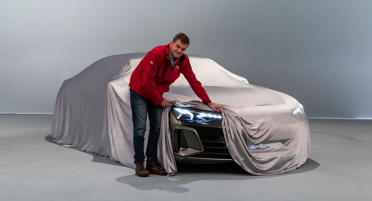 [Imagen: Audi-E-Tron-GT-Teaser-articleDetail-55af...212991.jpg]