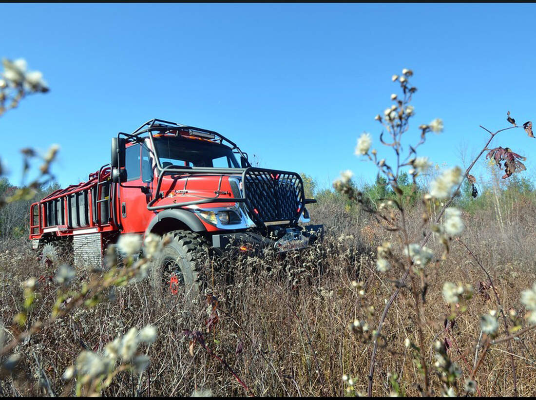 Bulldog 4x4 Fire Truck: Amerikas Schärfstes Feuerwehrauto - Auto Motor ...