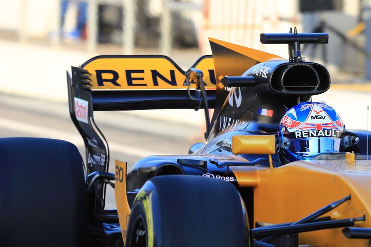 Jolyon-Palmer-Renault-Formel-1-Test-Barc