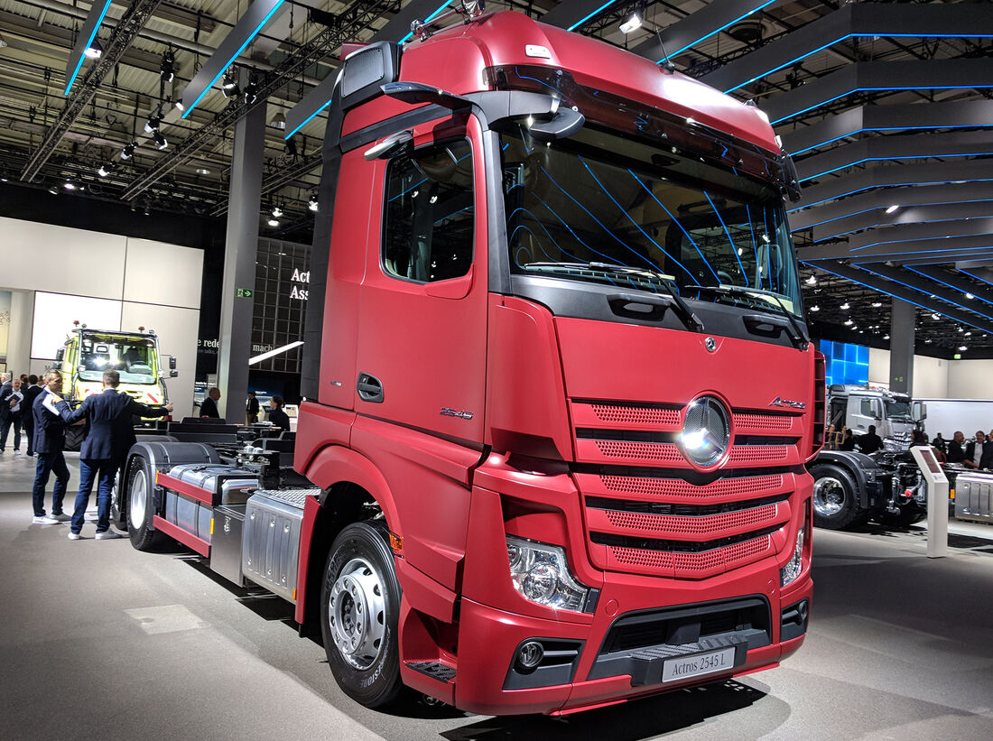 Mercedes Benz LKW Actros