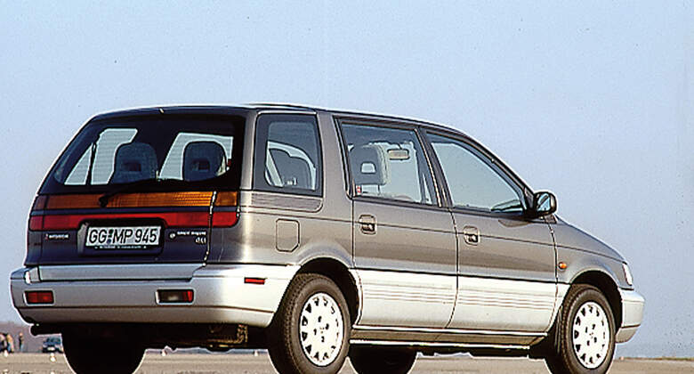 Mitsubishi space wagon 3