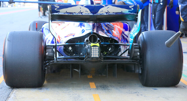 Pierre-Gasly-Toro-Rosso-F1-Test-Barcelona-Tag-5-6-Maerz-2018-articleDetail-ac8cfa9a-1150659.jpg