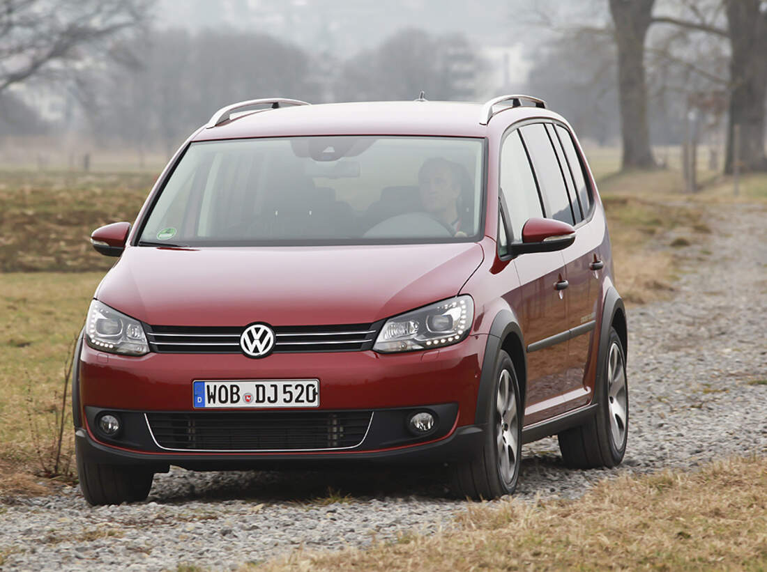 Volkswagen touran cross